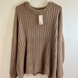 SO Fuzzy Knit Pullover in Brown